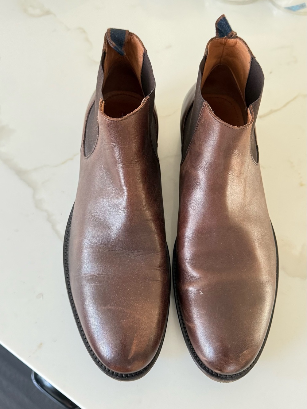 Todd & Gunn Men's Farmlands Chelsea Boots - Picture 3 of 9